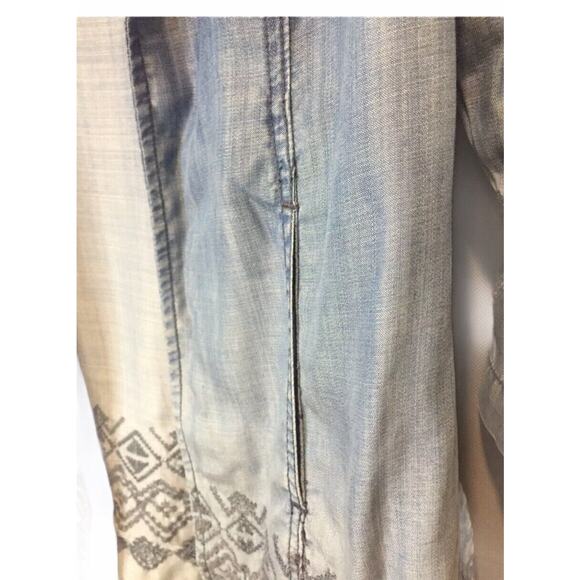 Chicos 0 US 4 Dip Dye Chambray Tunic Jacket Blue Ombre Embroidered Open Front - Picture 6 of 12